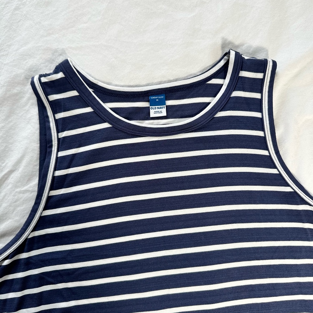 Old Navy Striped Tank Top in Navy and White